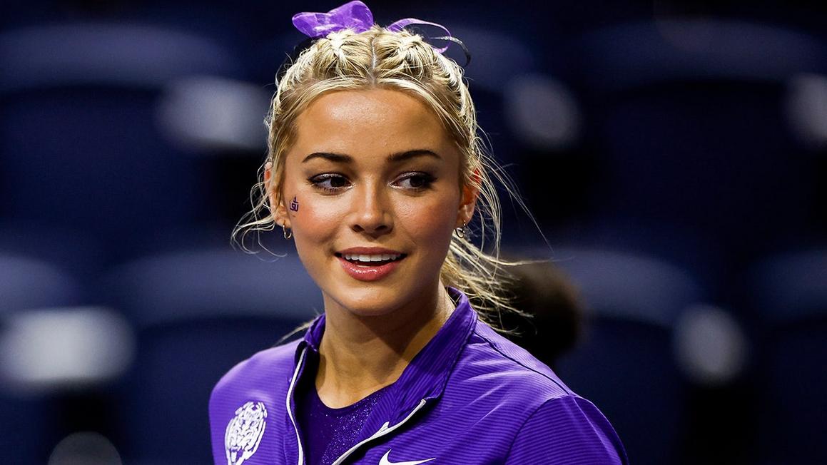 Ngôi sao thể dục dụng cụ Livvy Dunne nói lời chia tay sau thất bại tại giải vô địch NCAA: "Thật tuyệt vời!"