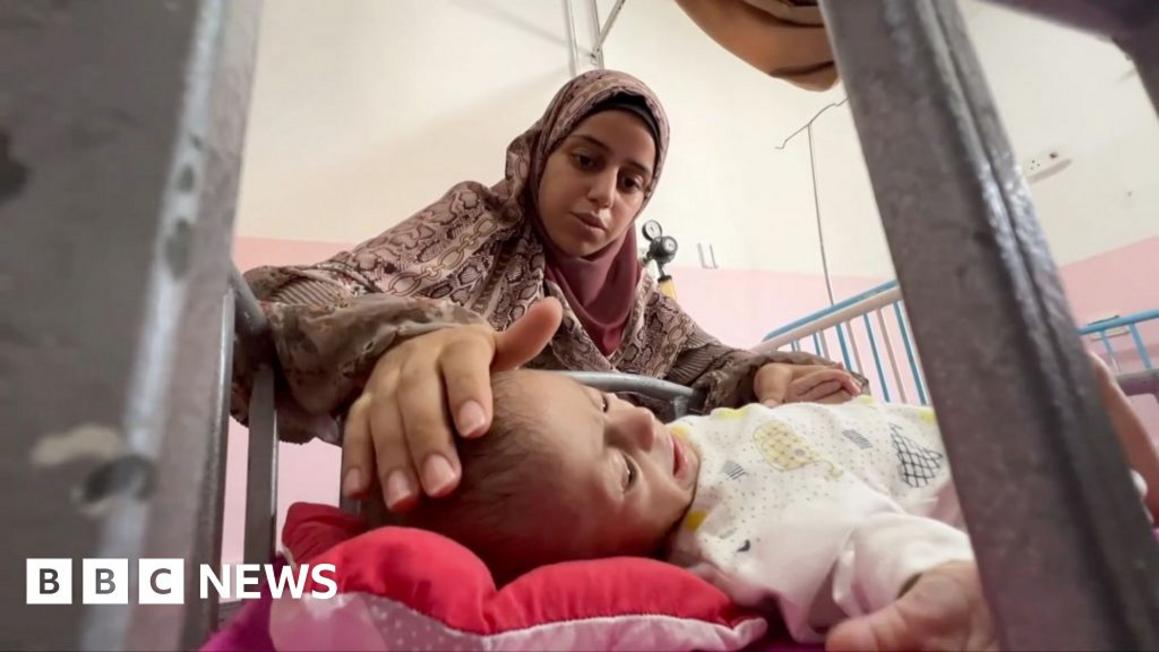 Cha mẹ ở Gaza tuyệt vọng khi trẻ em đối mặt với nạn đói dưới sự phong tỏa của Israel